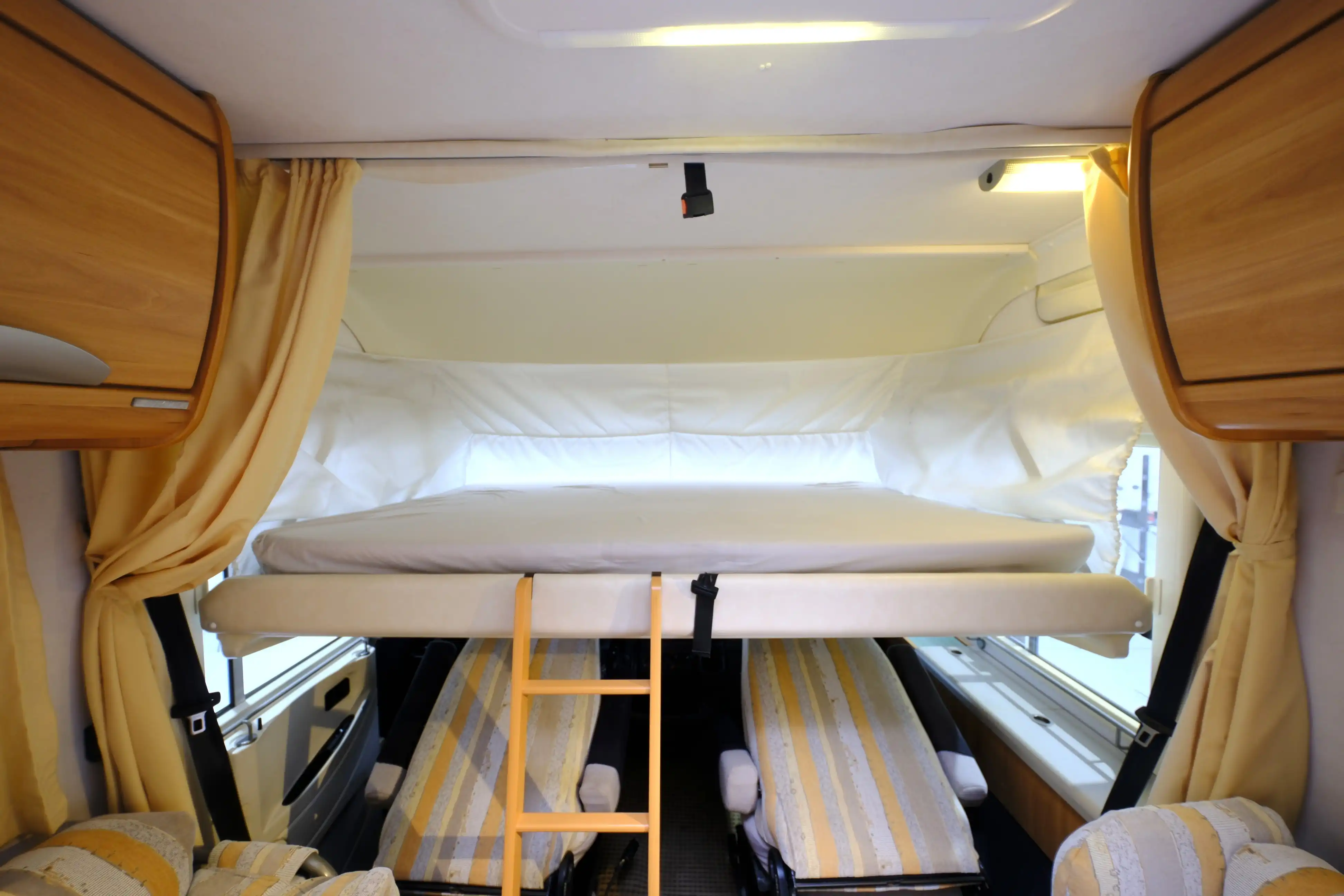 HYMER-ERIBA B 544 